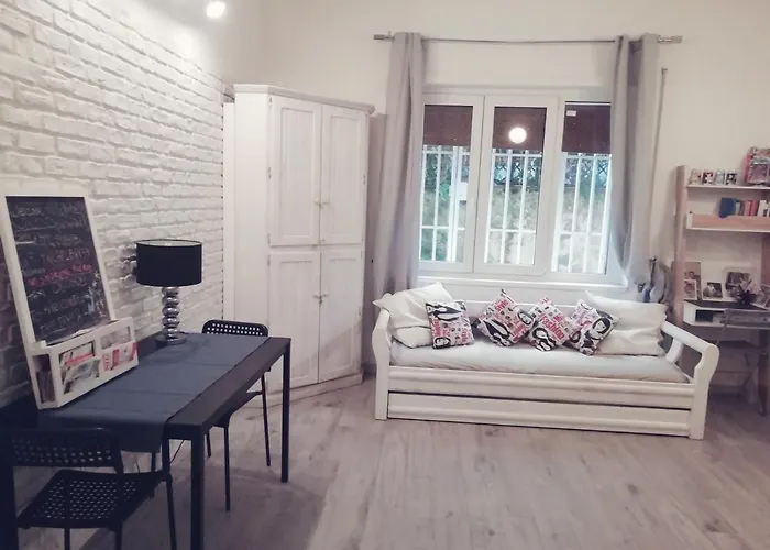 White Апартаменты